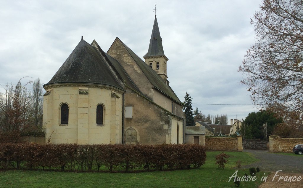 The church near the restaurant in Saint-Quentin-les-Trôo
