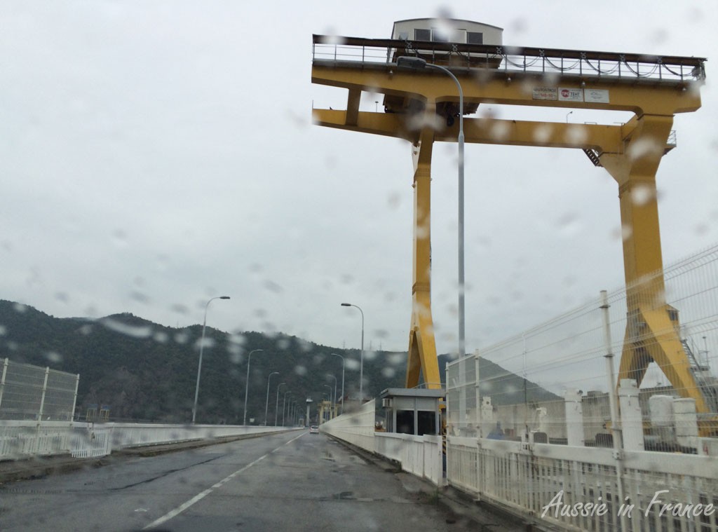 Crossing the Derdap dam in the rain