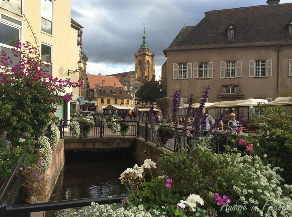 A little canal in the middle of the town