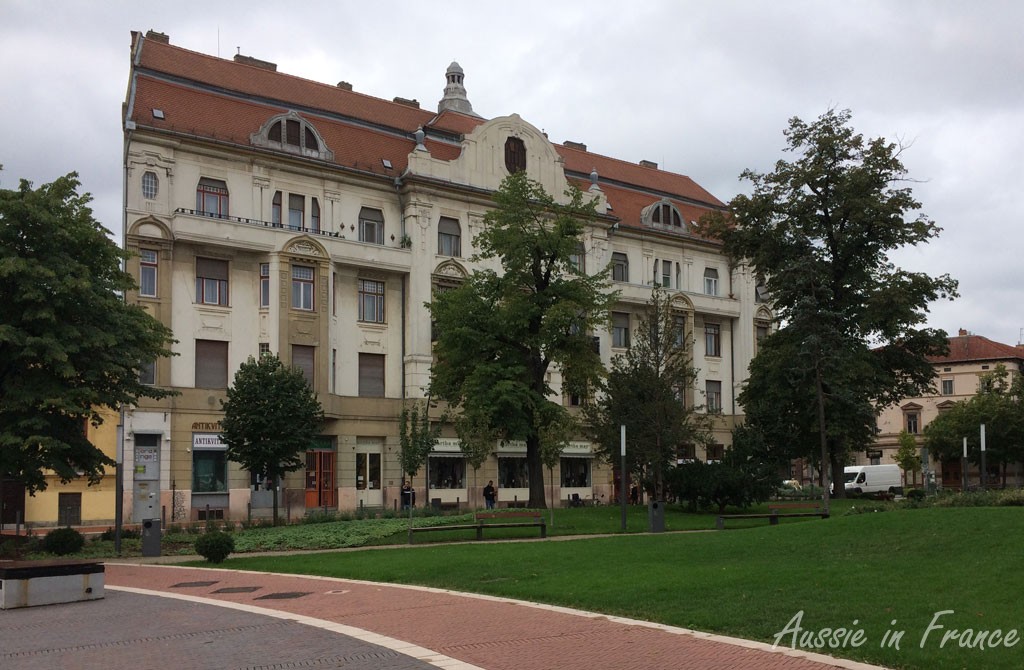 Another attractive art nouveau building