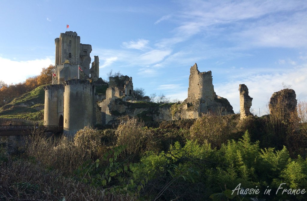 The castle ruins above Lavardin