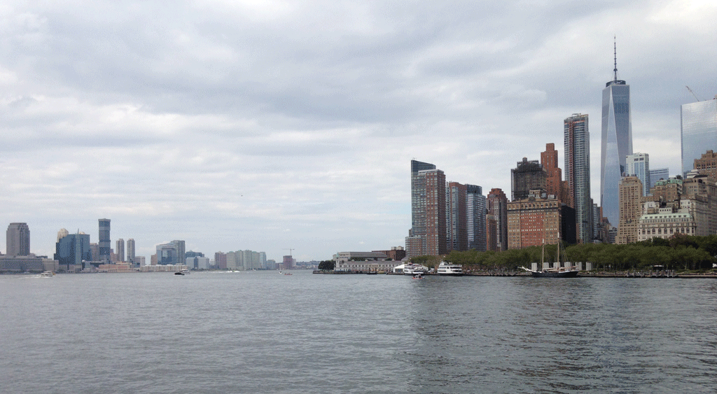 Manhattan as we approach it from Staten Ferry
