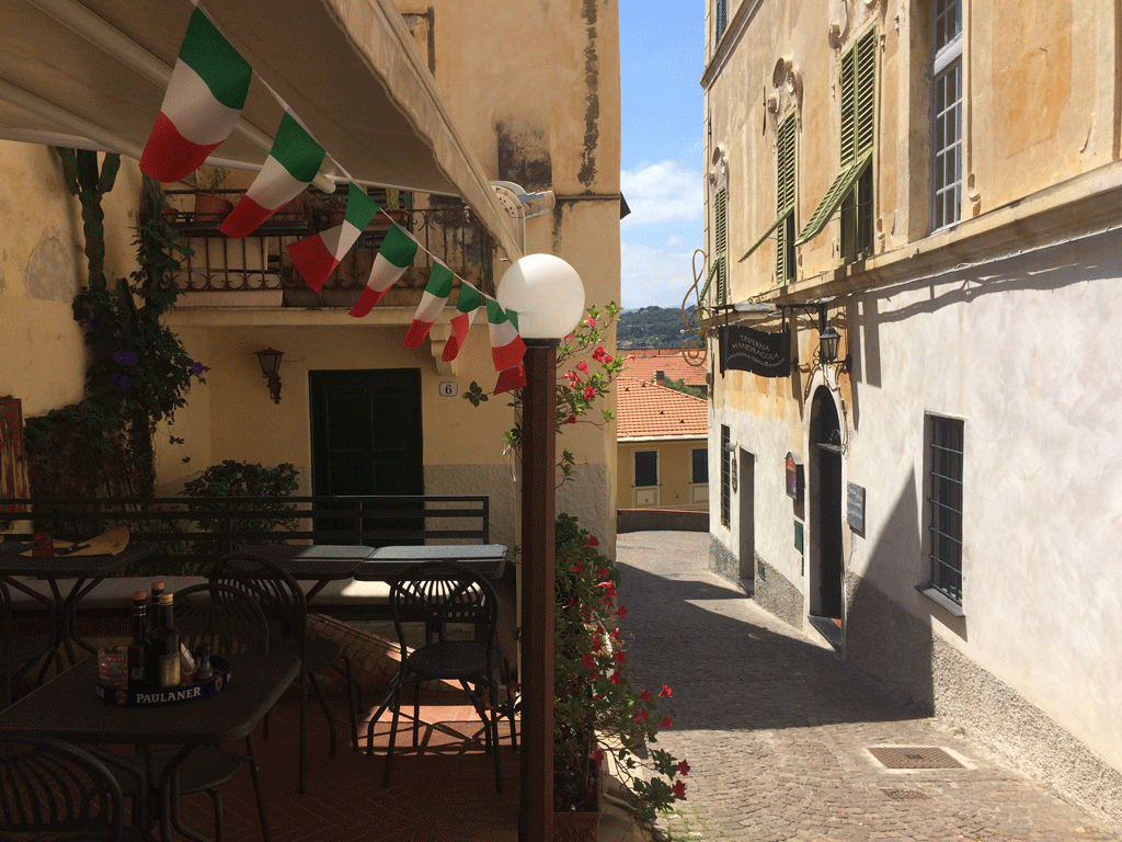 Taverna Mangorla's little terrace