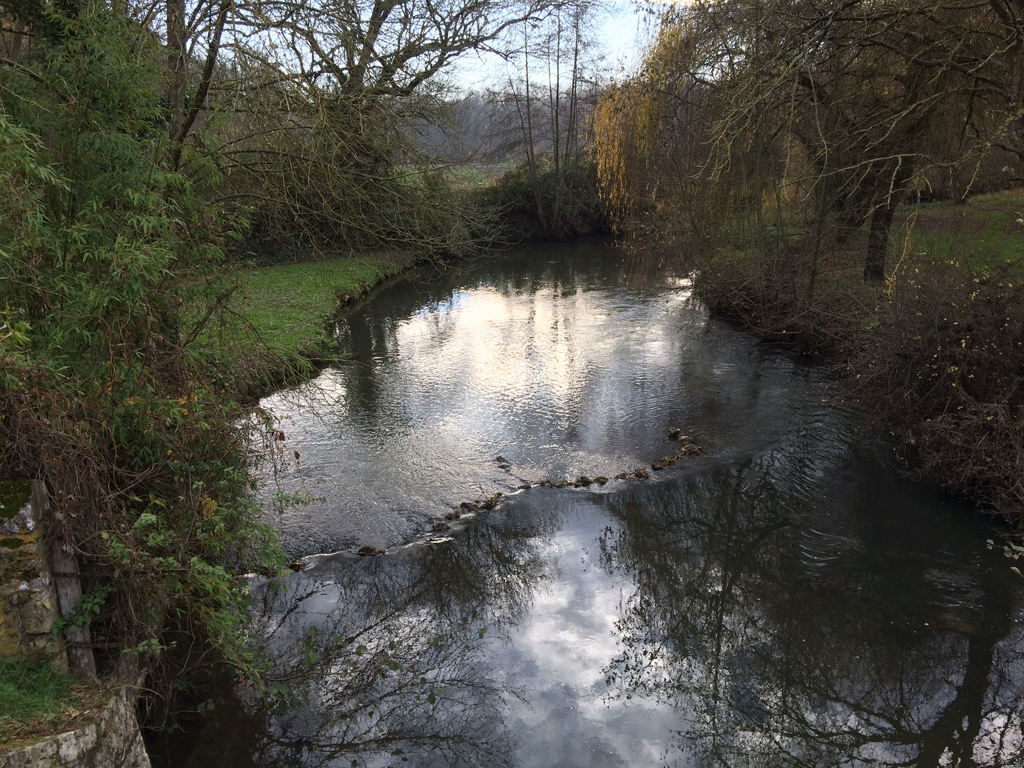 The view of the Cisse from the bridge 