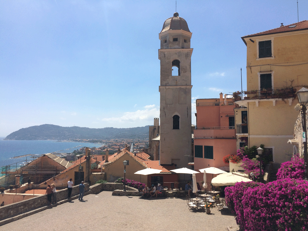 The very inviting piazza in front of the church