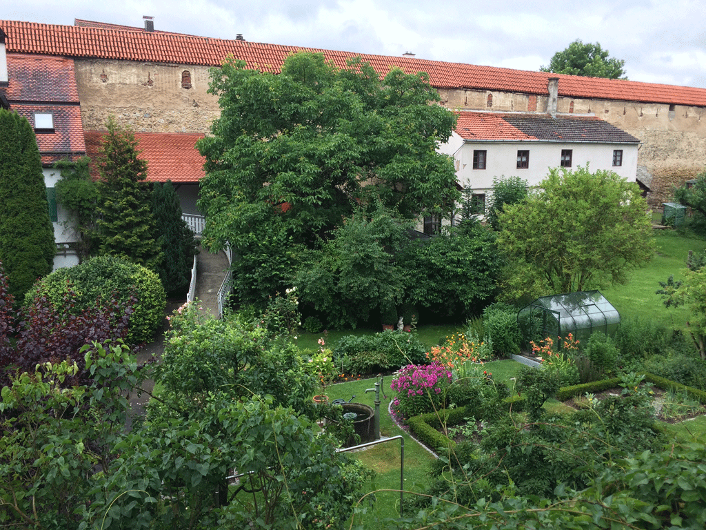 Gardens next to the ramparts in Nordlingen