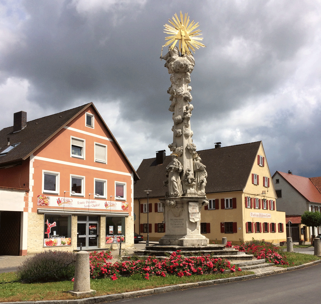 The plague monument in