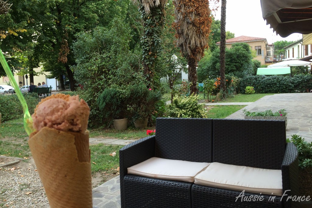 Ice-cream at the prize-wining ice-cream parlour in Battaglia Terme