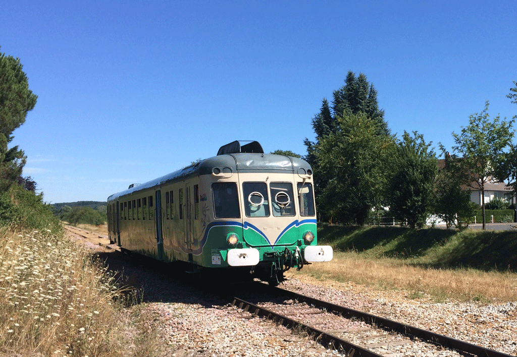 The Loir Valley tourist train