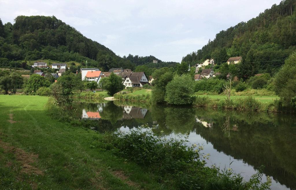 The pretty little village of Tauhausen from the bike path