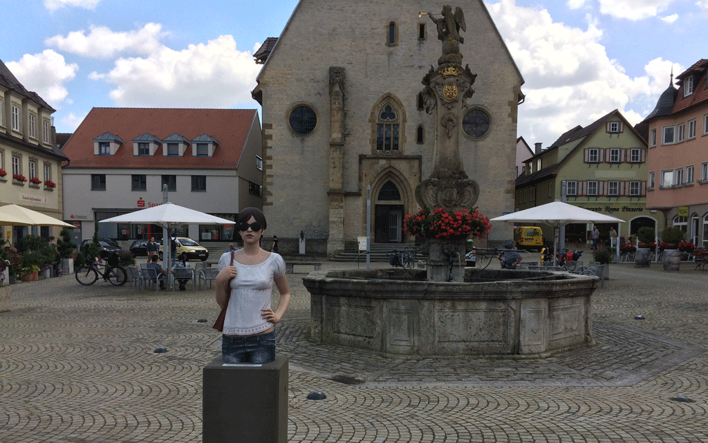 One of the other sculpturess in the marktplatz at Weikersheim