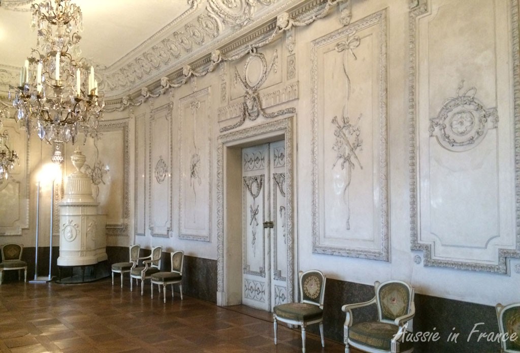 The white room with its white enamel stove