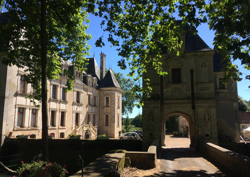 Château de Mézière with its Renaissance porch