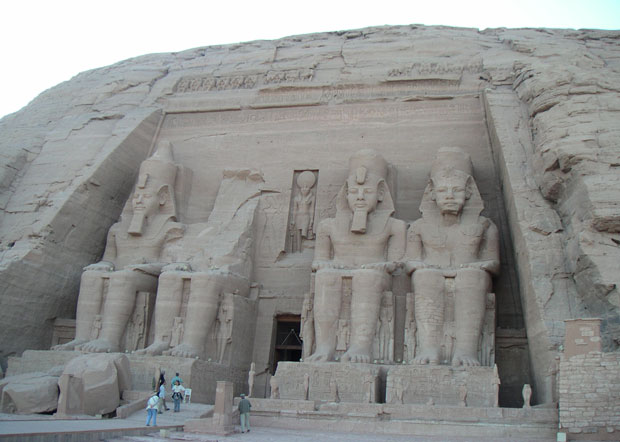 A.-Simbel-Ramses-5