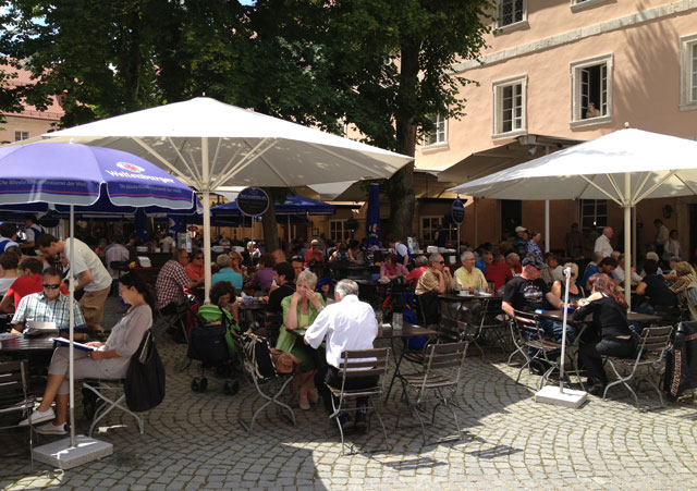 Beer garden at Weltenburg