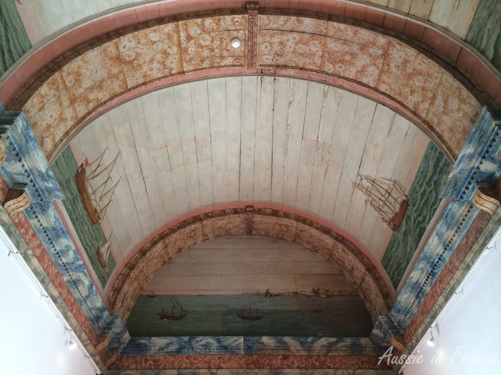 The ceiling of the Galley Room