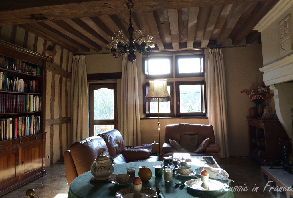 Breakfast in the upstairs living room so we can look through the new door