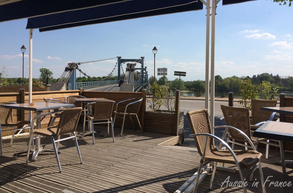 View from the cafe at the end of the bridge in Châteauneuf-sur-Loire