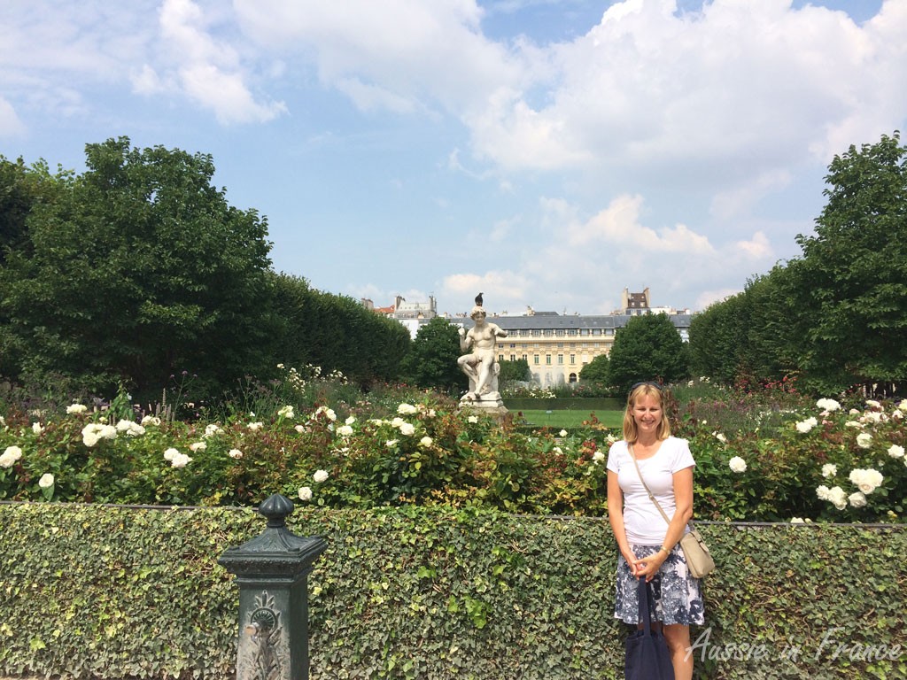 Catching up with Australian friends in Paris - Carolyn from Holidays to Europe in the Palais Royal Gardens