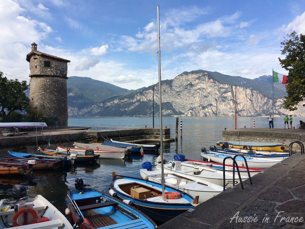 The tower and port in Cassone