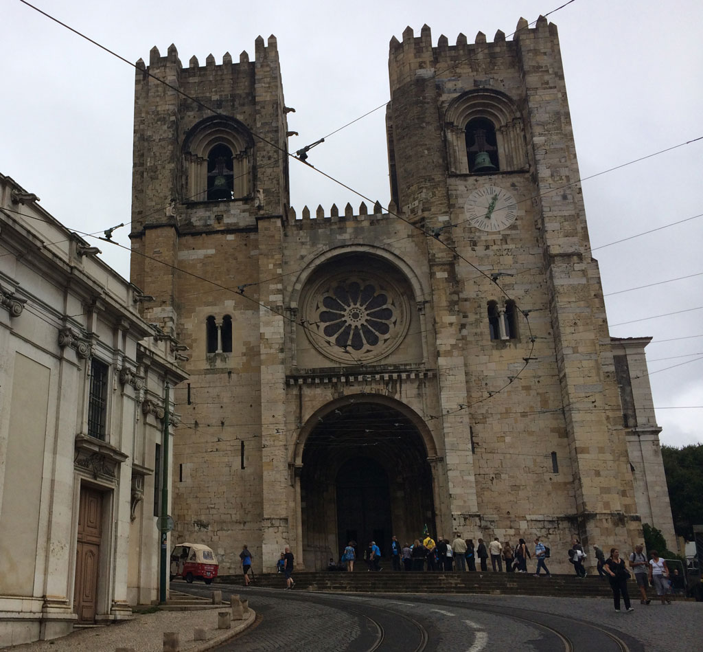The cathedral, difficult to photograph, especially with all the overhead tram lines