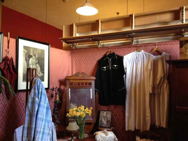 changing_room
