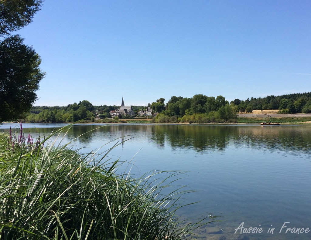 Watching the ferry cross the Loire at Montlivault