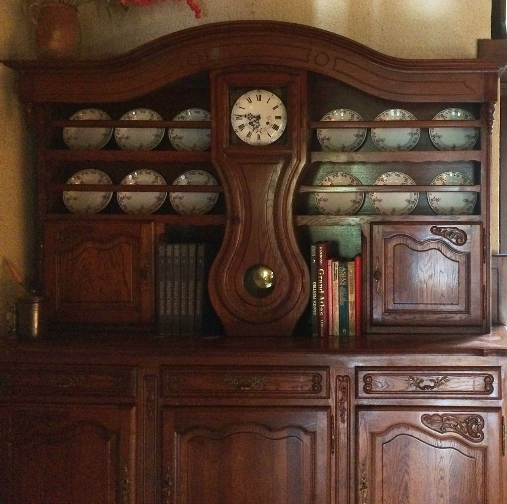 Our clock dresser with its new plates
