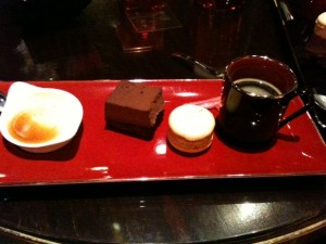 defender_bar_cafe_gourmand