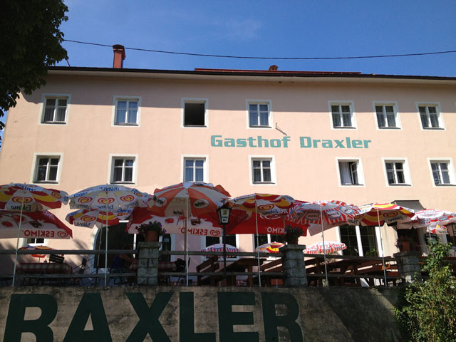 Gasthof Draxler from the Danube side