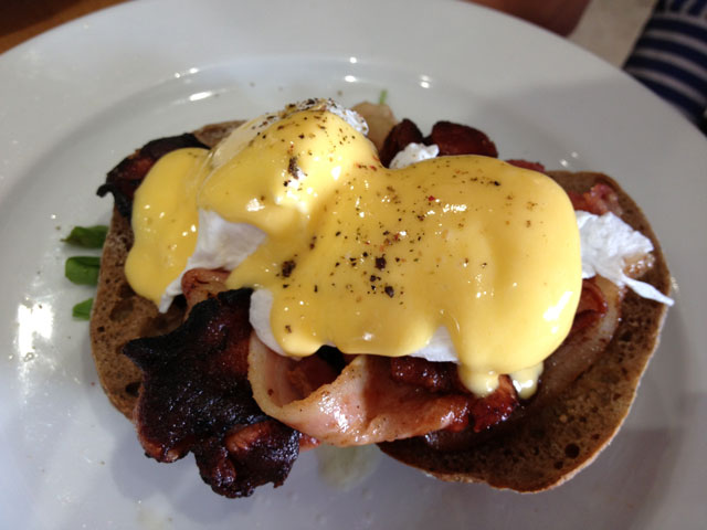 eggs_benedict