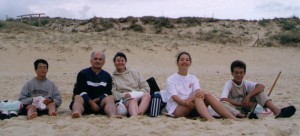 everyone_on_beach