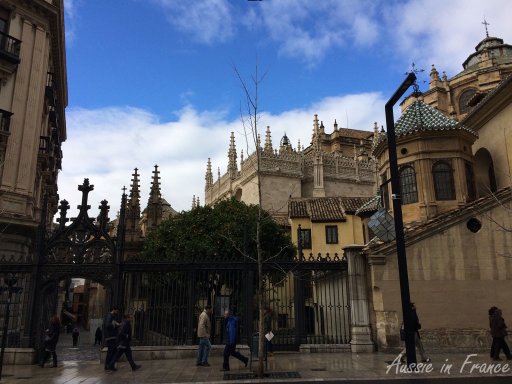 Fleeting blue sky on Gran Via