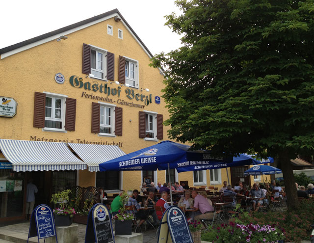 Gasthof Berzl in Kelheim - the sort of place where I like to have lunch when cycling