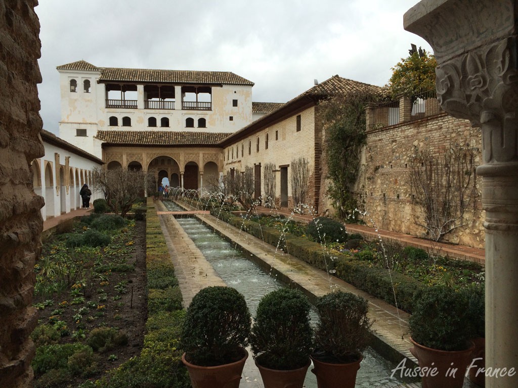 The Generalife palace and fountains
