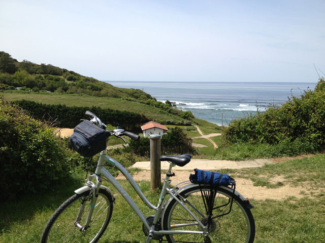 A stop along the hilltop cycle path