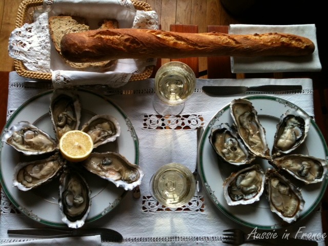 Huîtres spéciales which we eat every Sunday in season