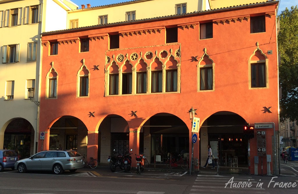 A Venitian palace at dusk