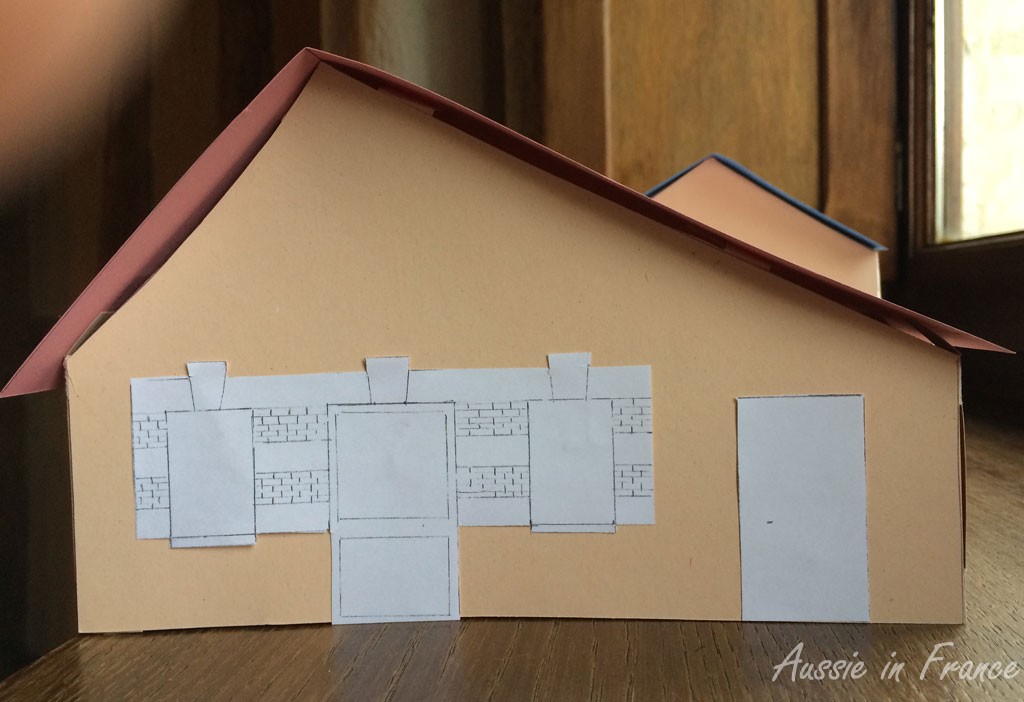 The façade of the little house on our mock-up, a replica of our own façade