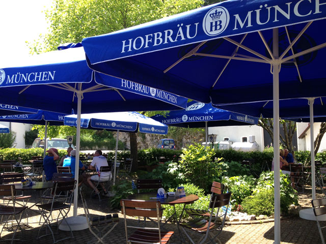Lunch in the shade at Gasthaus Mühle in Dietfurt