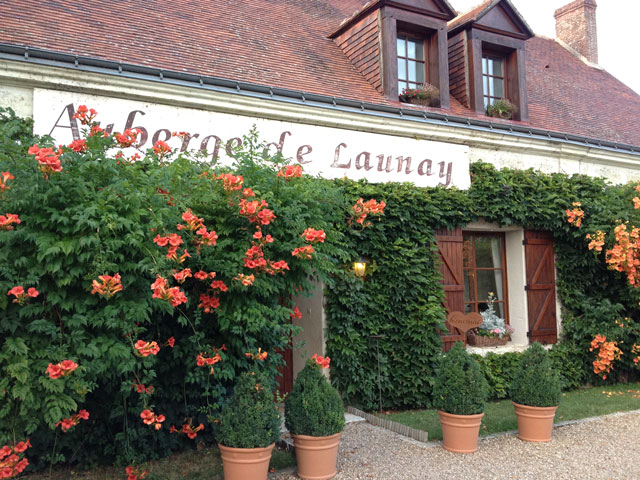Auberge de Launay in the summer