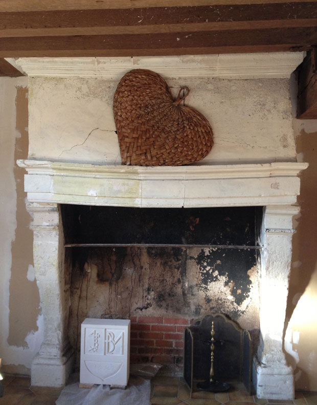 renaissance_fireplace