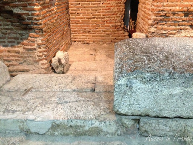 The Roman ruins and Via Romana
