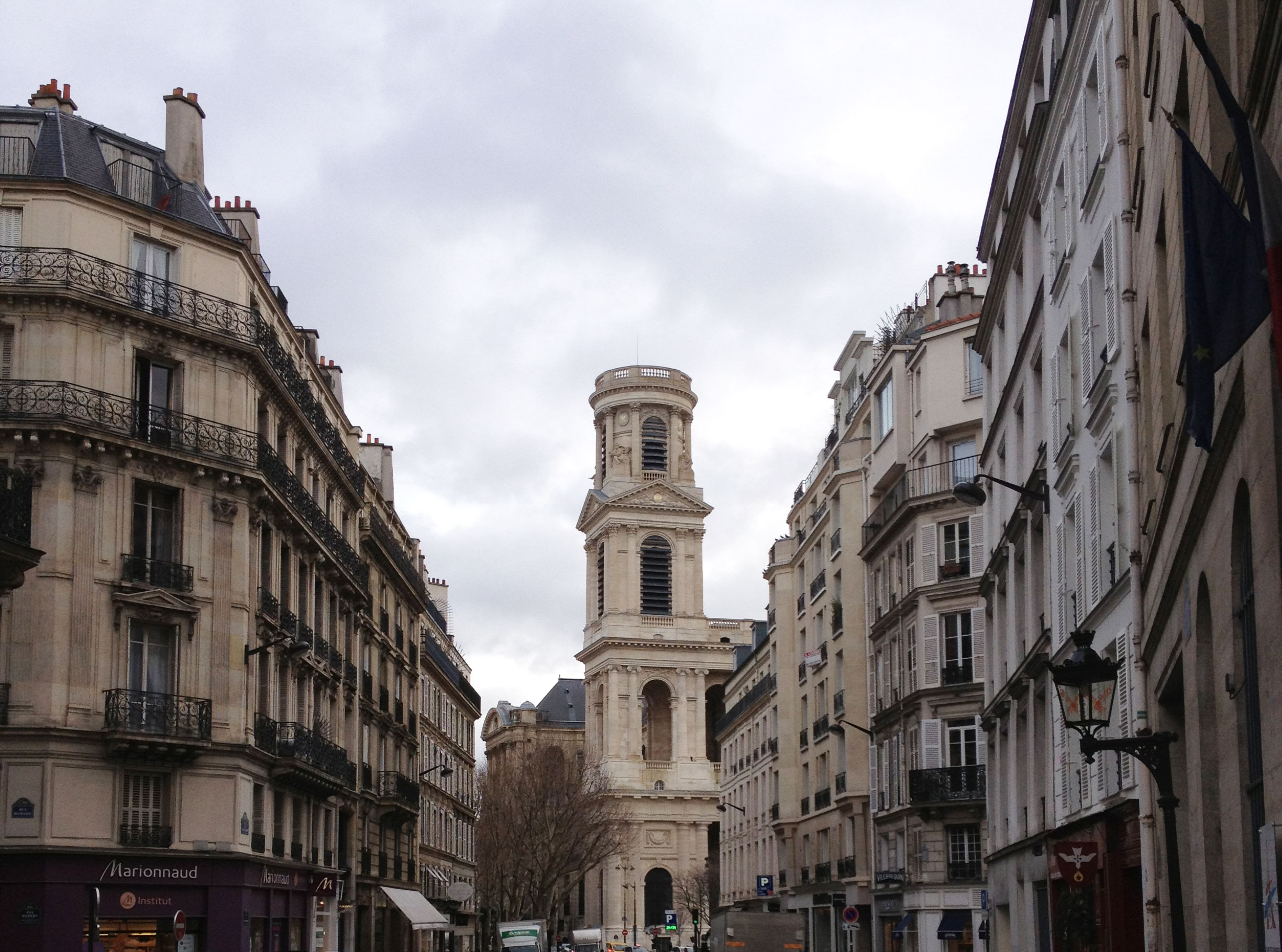 An unknown church on the way from rue de Rennes to boulevard Saint Germain