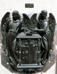 saint_germain_cures_poor_box