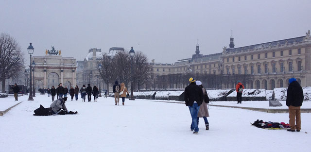 Africans selling hats and gloves in the Tuileries Gardens