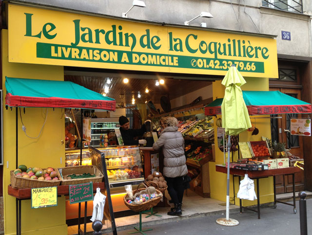 New smoothie bar on rue Coquillère
