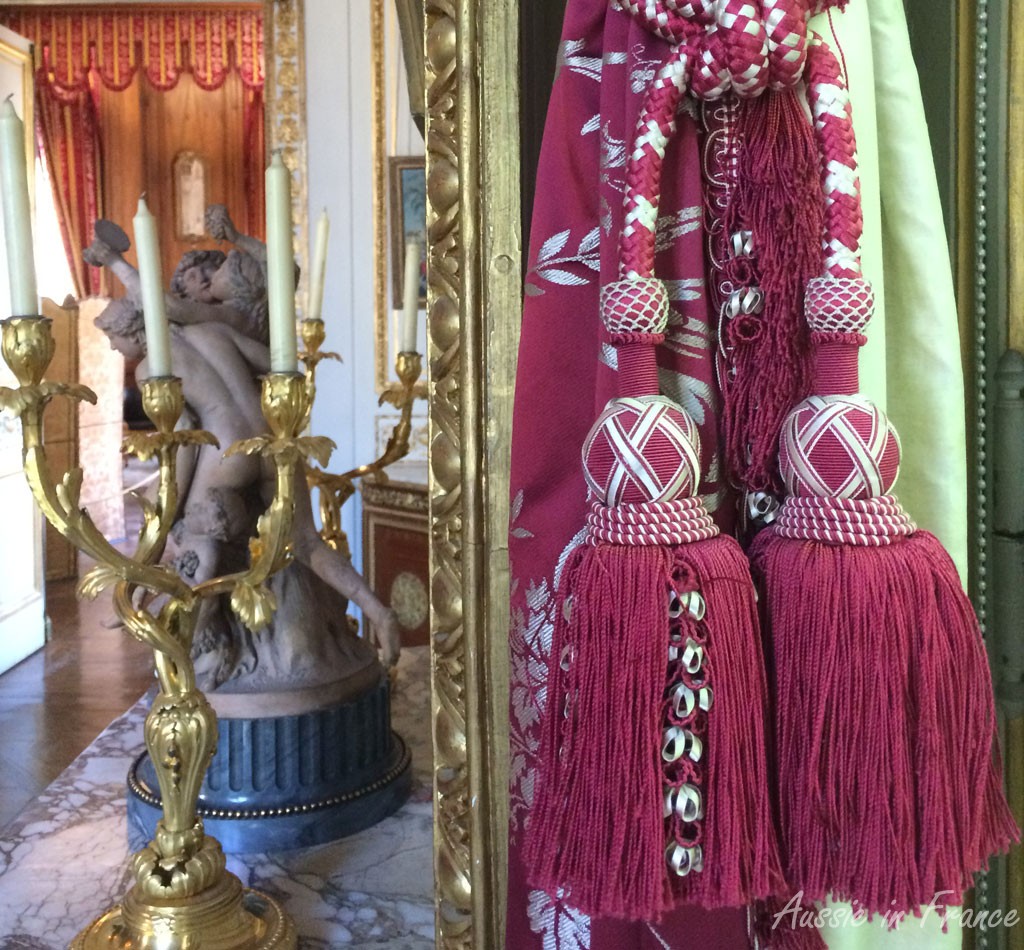 More tassels!