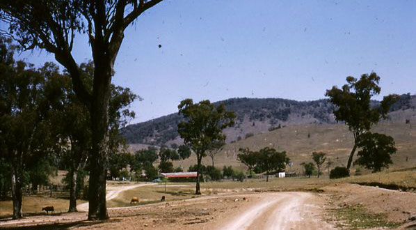 the-house-seen-from-the-gate