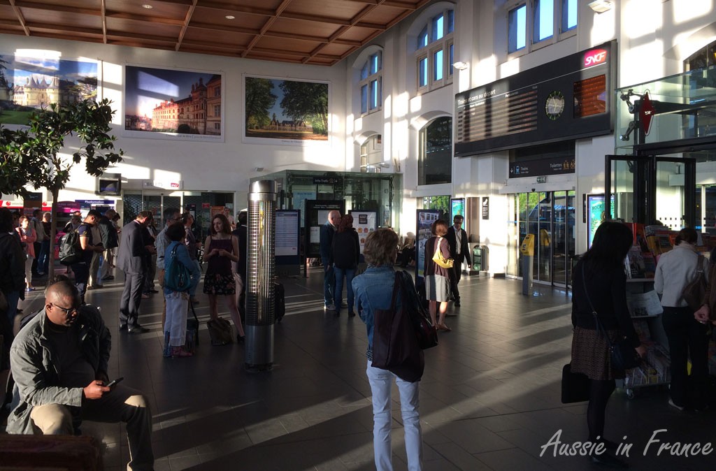 6.45 am in Blois train station